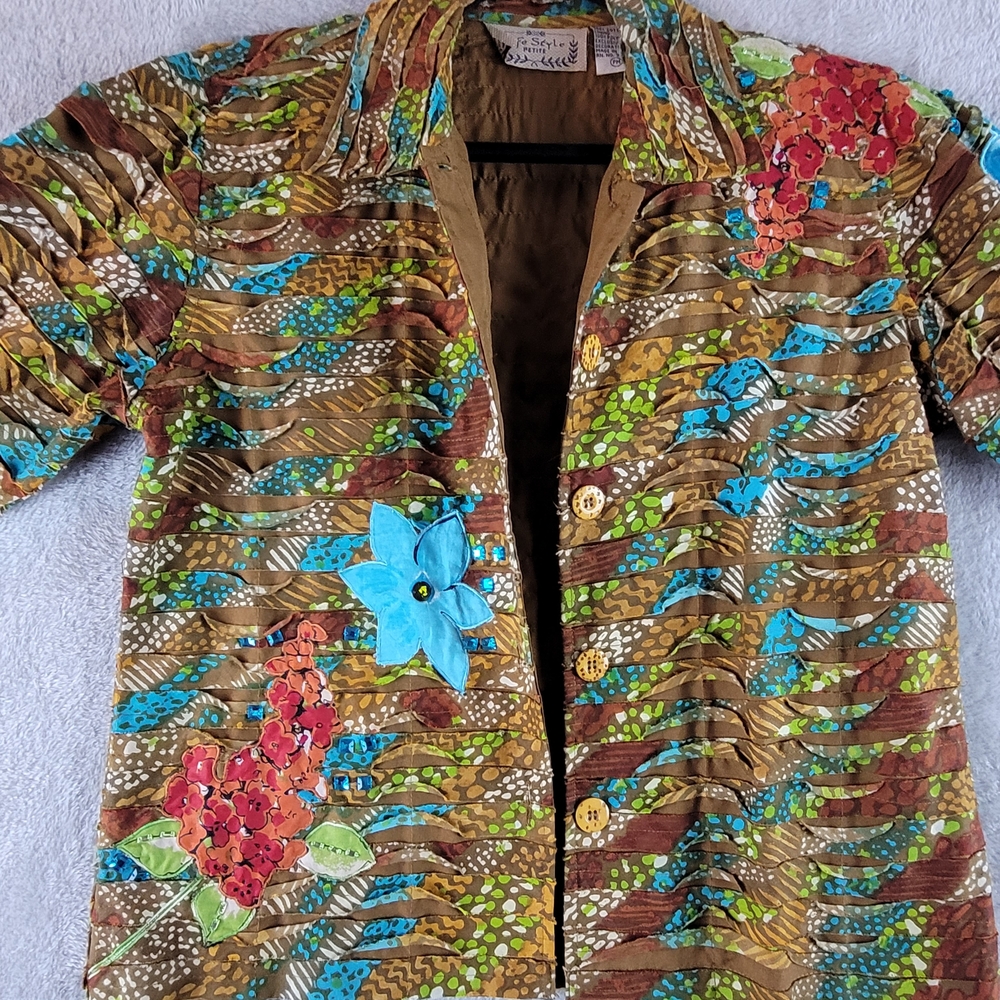 Vibrant Floral Women's Button Down Shirt